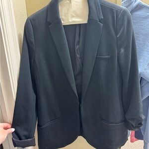 A Pea in the Pod Maternity Blazer